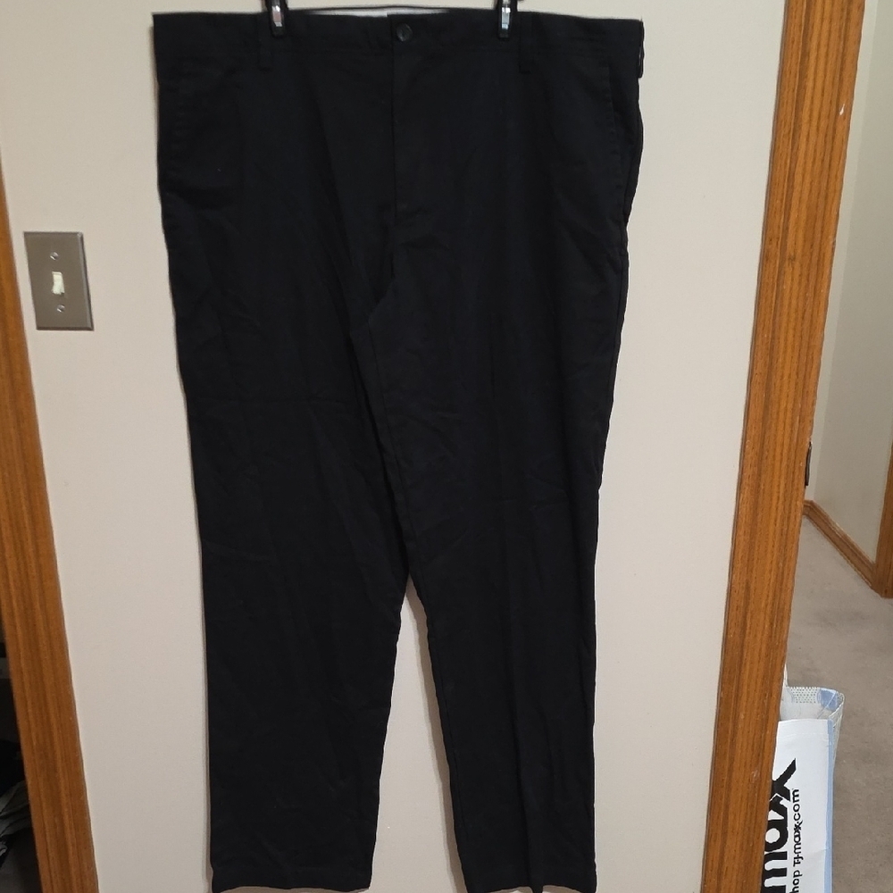 Dockers Men's Dark Navy Chinos